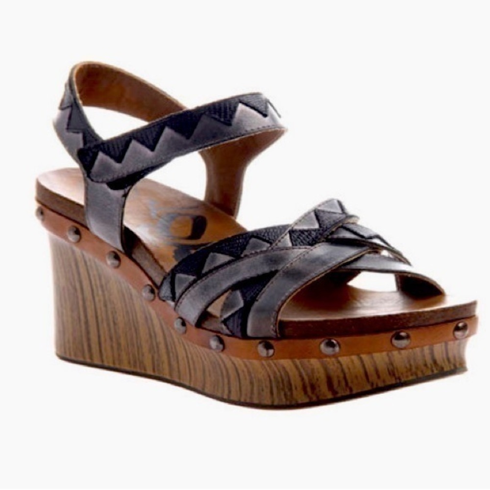 OTBT Women's Eccentric Wedge Sandal Black 8 NWOT